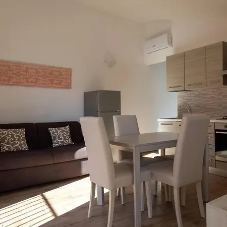 Elegante Rifugio Con 1 Da Letto 4 Adulti Wi-fi Netflix Ольбія